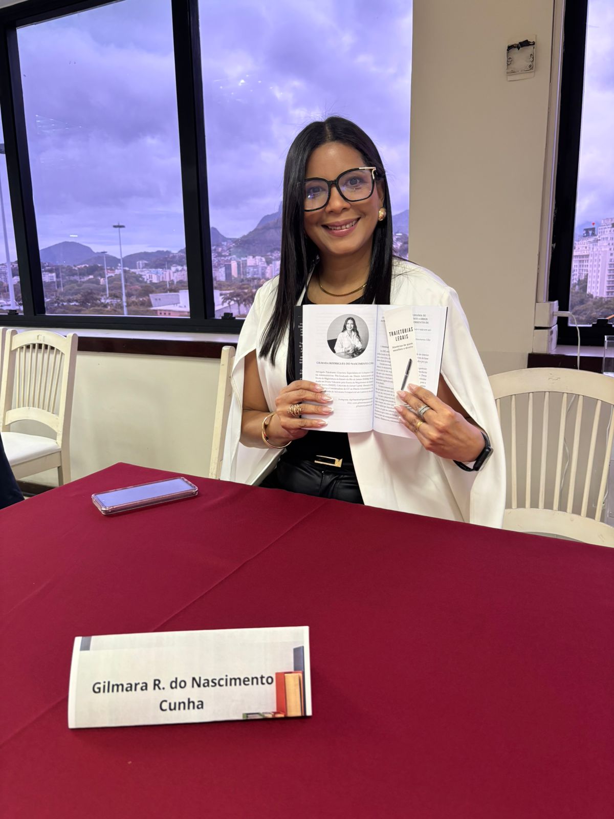 MMENÇÃO HONROSA À AUTORA - Dra. Gilmara Nascimento - Advogada